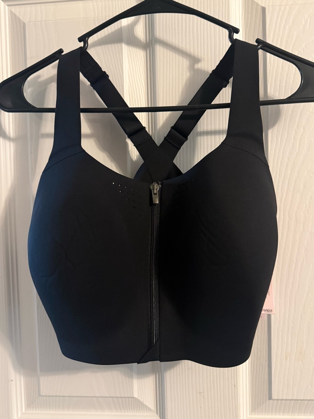 NWT Victoria’s Secret Featherweight Max Front Close Sports Bra 36DDD Black